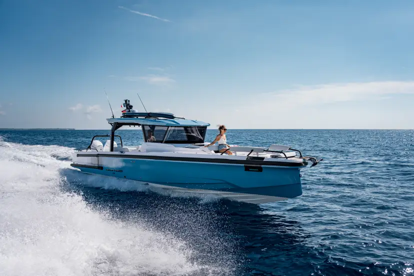 Axopar Completes the 38 Range with the All-New Cross Top